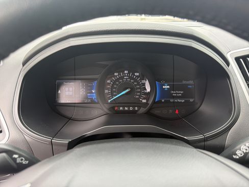 Certified 2022 Ford Edge SEL w/ Convenience Package AWD/4WD image 36