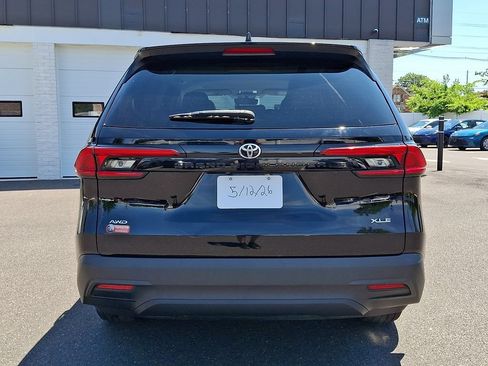 Certified 2024 Toyota Grand Highlander AWD image 5