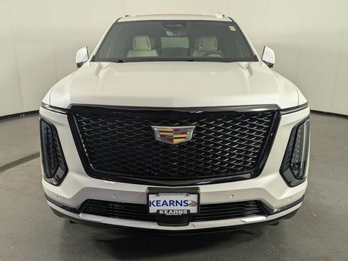 Used 2025 Cadillac Escalade Sport w/ Touring Package AWD/4WD image 3