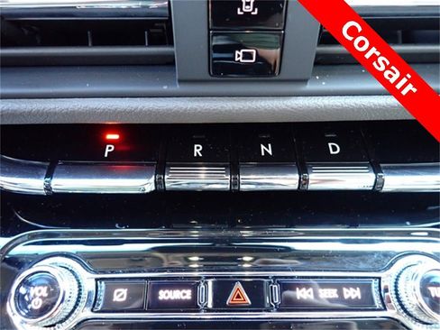Used 2021 Lincoln Corsair AWD w/ Premium Package image 25