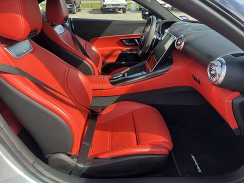 Used 2022 Mercedes-Benz SL 63 AMG 4MATIC image 18