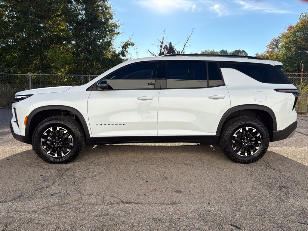 Used 2026 Chevrolet Traverse Z71 w/ Enhanced Driving Package AWD/4WD image 4