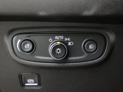 Used 2021 GMC Terrain SLT AWD/4WD image 18