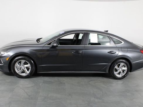 Certified 2022 Hyundai Sonata SE w/ Cargo Package FWD image 12