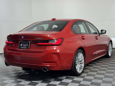 Used 2023 BMW 330e xDrive w/ Premium Package image 10