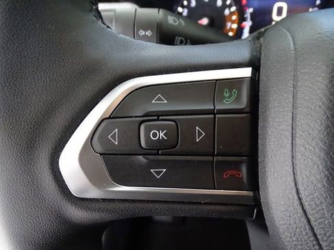 Certified 2024 Jeep Compass Latitude w/ Sun and Sound Group image 7