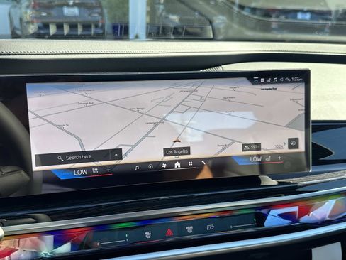 New 2026 BMW 740i w/ Premium Package image 25