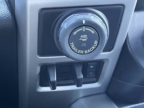 Used 2019 Ford F150 Lariat w/ Equipment Group 502A Luxury image 32