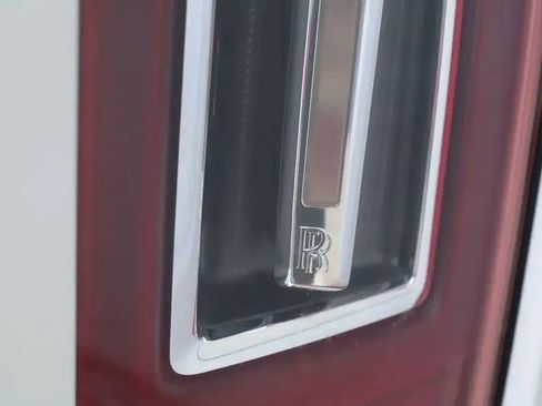 Certified 2019 Rolls-Royce Cullinan AWD/4WD image 20