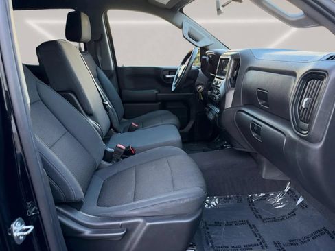 Used 2019 Chevrolet Silverado 1500 Custom w/ Custom Value Package RWD image 22