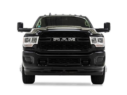 Used 2020 RAM 3500 Tradesman AWD/4WD image 7