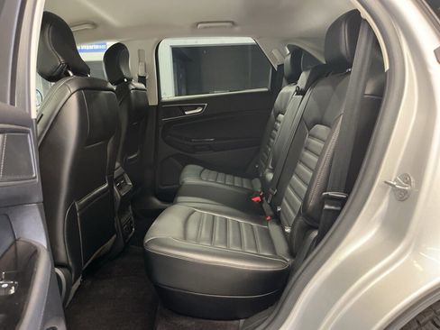 Used 2017 Ford Edge SEL w/ Equipment Group 201A image 34