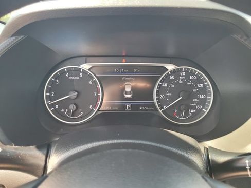 Certified 2024 Nissan Sentra SV FWD image 29