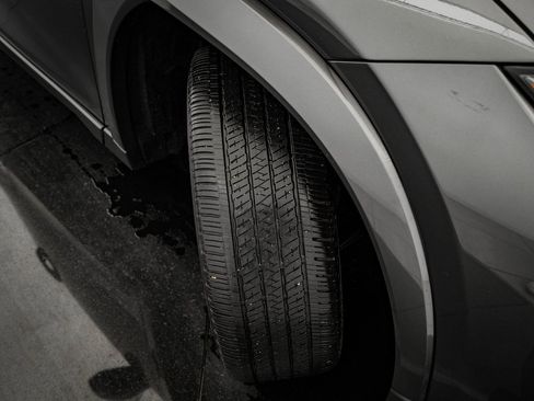 Used 2022 Lexus UX 250h w/ Premium Package image 49