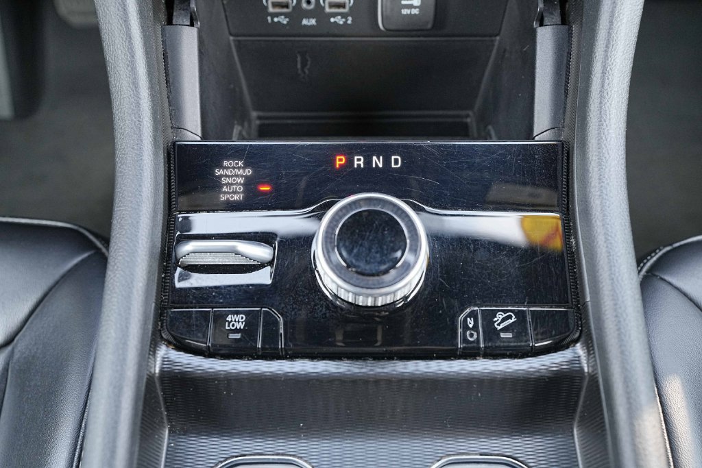 Used 2024 Jeep Grand Cherokee Limited 4xe AWD/4WD image 34