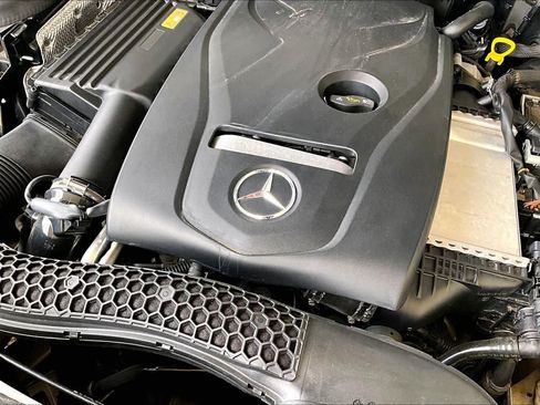 Used 2016 Mercedes-Benz GLC 300 image 30