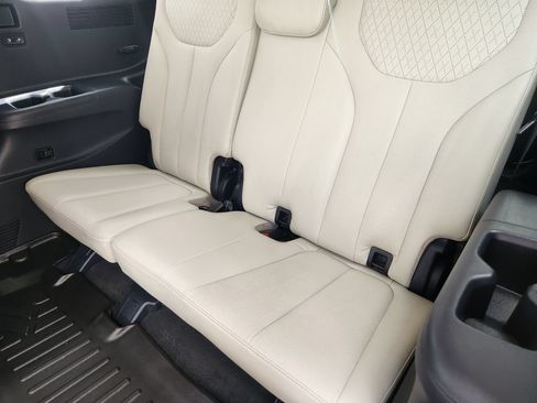 Used 2020 Hyundai Palisade SEL w/ Premium Package FWD image 33