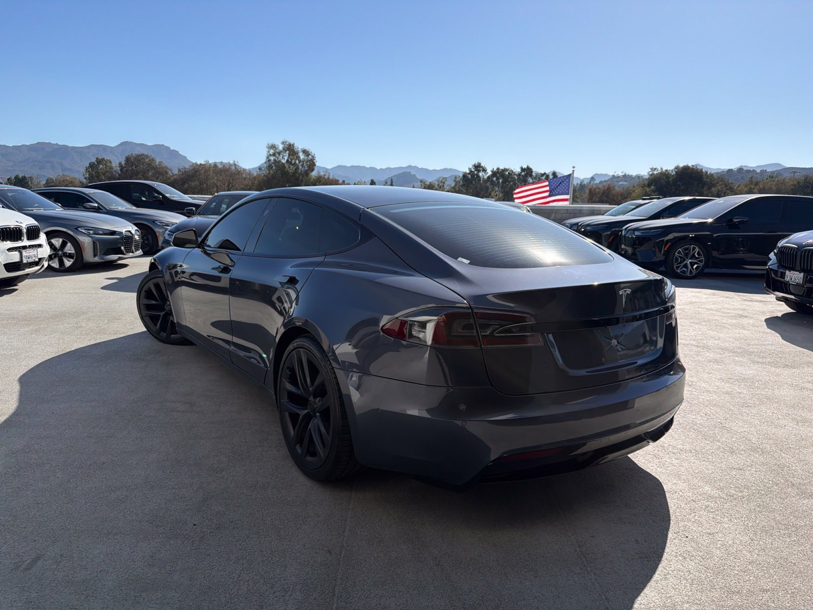 Used 2022 Tesla Model S AWD/4WD image 2