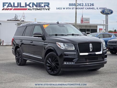 Used 2021 Lincoln Navigator Reserve image 1