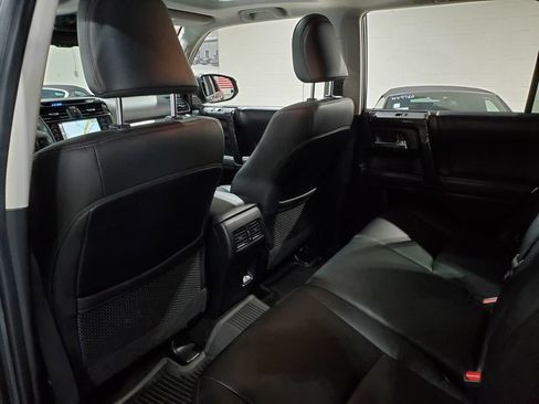 Used 2021 Toyota 4Runner Venture w/ Moonroof Package AWD/4WD image 23