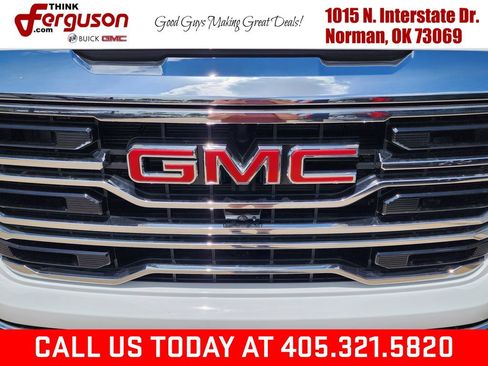 New 2026 GMC Sierra 1500 SLT w/ SLT Premium Plus Package AWD/4WD image 10