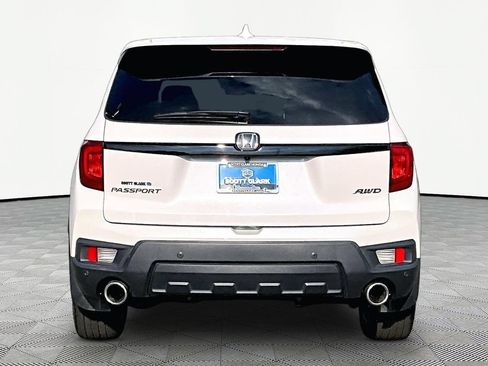 Used 2024 Honda Passport EX-L image 7