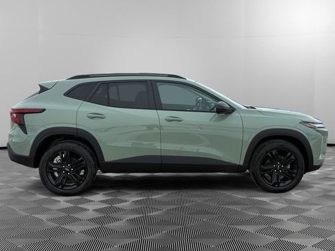 New 2026 Chevrolet Trax ACTIV w/ Driver Confidence Package image 2