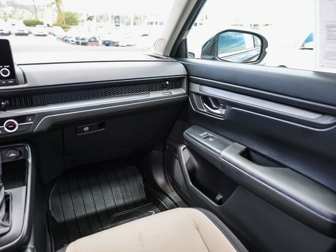 Certified 2024 Honda CR-V EX image 6