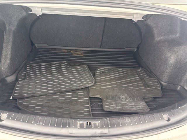 Used 2012 MAZDA MAZDA3 i Touring FWD image 32