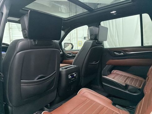 Used 2023 GMC Yukon Denali Ultimate AWD/4WD image 20