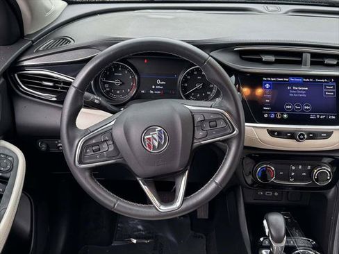Used 2021 Buick Encore GX Preferred w/ Sport Touring Package FWD image 13