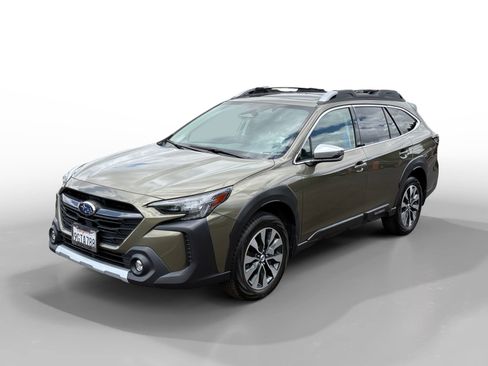 Used 2023 Subaru Outback Touring XT AWD/4WD image 1