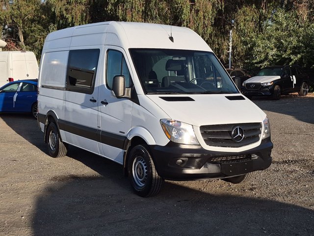 Used 2016 Mercedes-Benz Sprinter 2500 image 3