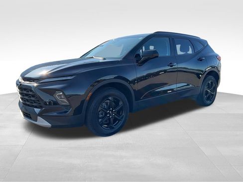Certified 2023 Chevrolet Blazer LT w/ Convenience Package AWD/4WD image 34