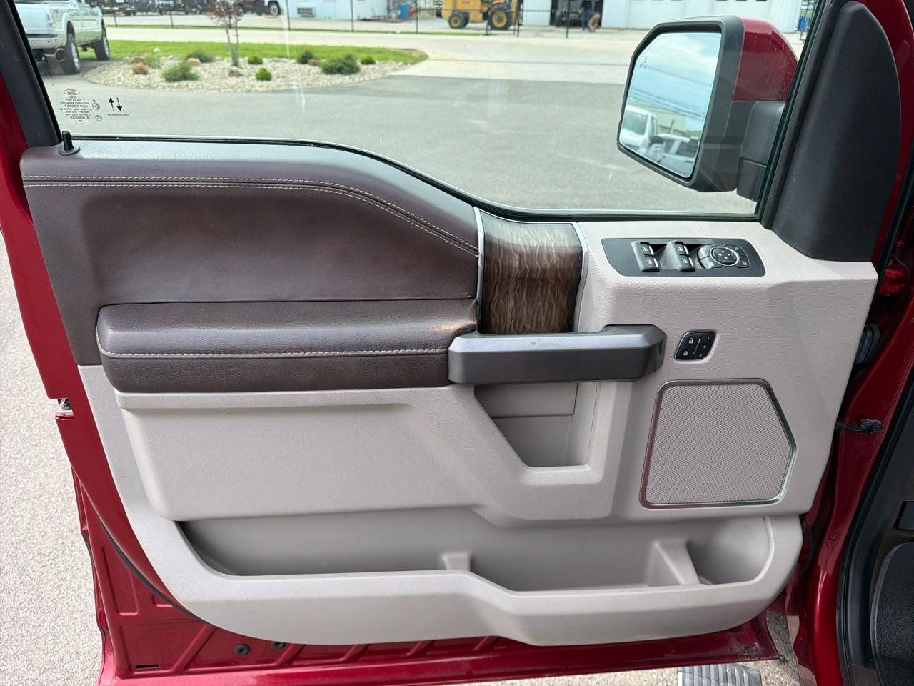Used 2019 Ford F150 Limited w/ Trailer Tow Package AWD/4WD image 8