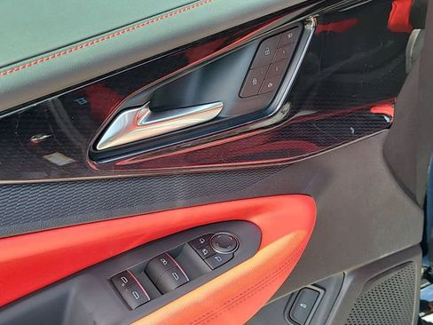 New 2025 Chevrolet Blazer EV RS image 15