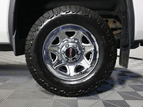 Used 2015 GMC Sierra 1500 2WD Regular Cab w/ Sierra Convenience Package image 8