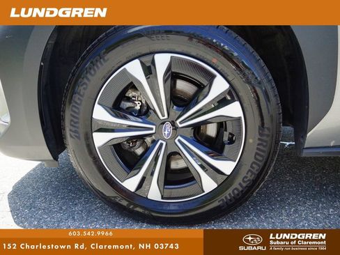 Used 2024 Subaru Solterra AWD/4WD image 39