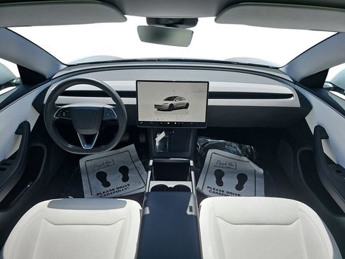 Used 2024 Tesla Model 3 Long Range RWD image 13