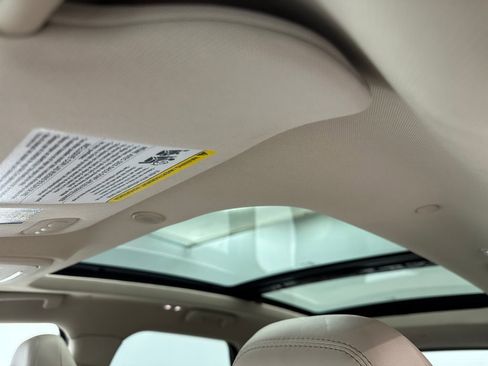 Used 2023 Lincoln Corsair AWD w/ Equipment Group 101A image 67