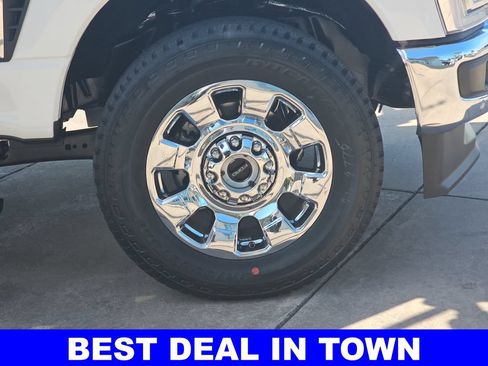 New 2026 Ford F250 King Ranch w/ Chrome Package AWD/4WD image 39