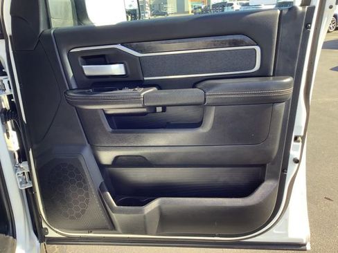 Used 2019 RAM 2500 Big Horn image 42