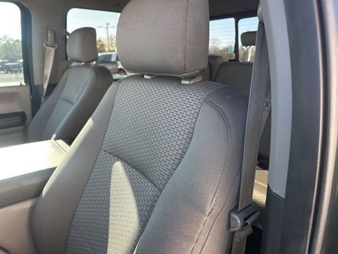 Used 2015 Ford F150 XLT w/ Equipment Group 302A Luxury image 14