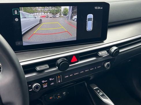 Certified 2025 Kia Sorento EX w/ EX Panoramic Sunroof Package image 22