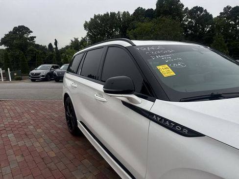 Used 2023 Lincoln Aviator Reserve w/ Jet Package RWD image 18