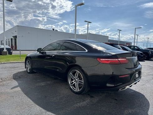 Used 2018 Mercedes-Benz E 400 4MATIC Coupe image 4
