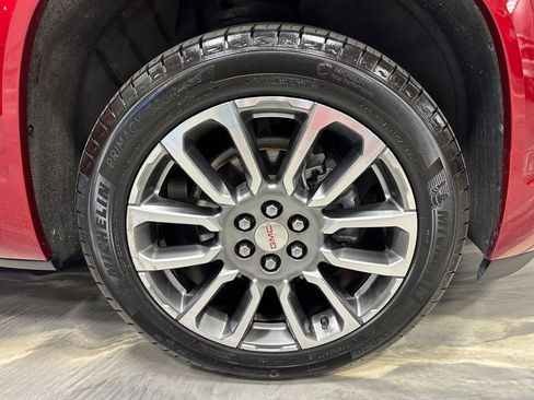 Used 2023 GMC Acadia Denali FWD image 23