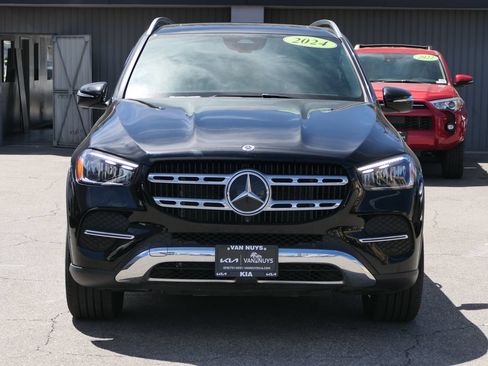 Used 2024 Mercedes-Benz GLE 450e 4MATIC image 6