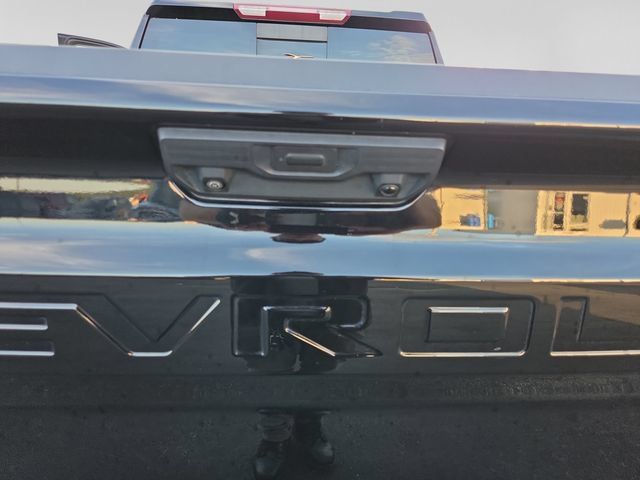 Used 2023 Chevrolet Silverado 1500 LTZ w/ LTZ Convenience Package II AWD/4WD image 44