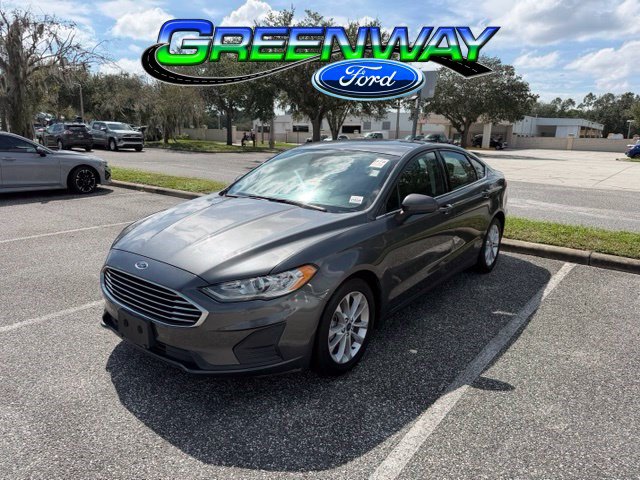 Used 2020 Ford Fusion SE FWD image 1